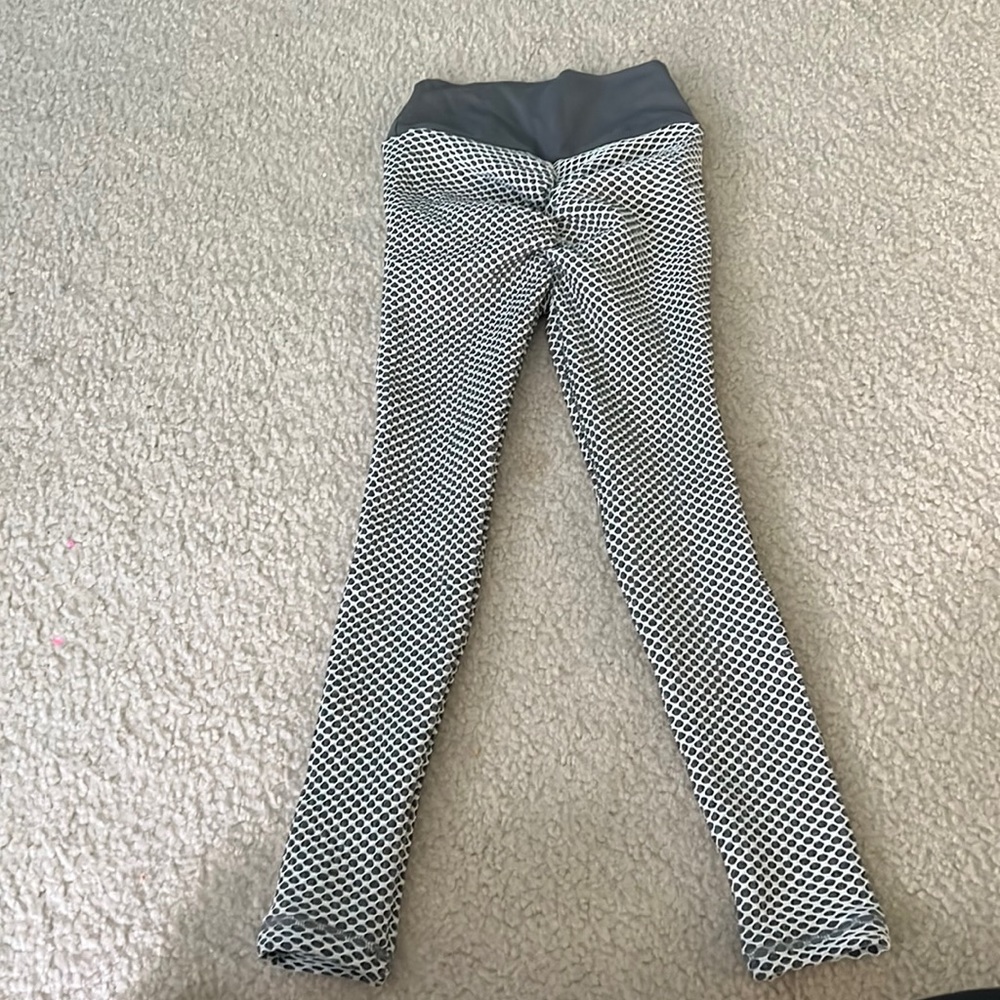 Scrunch booty tik tok leggings